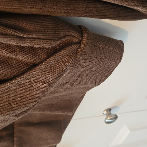 BR SWEATER - Picture 4 of 8